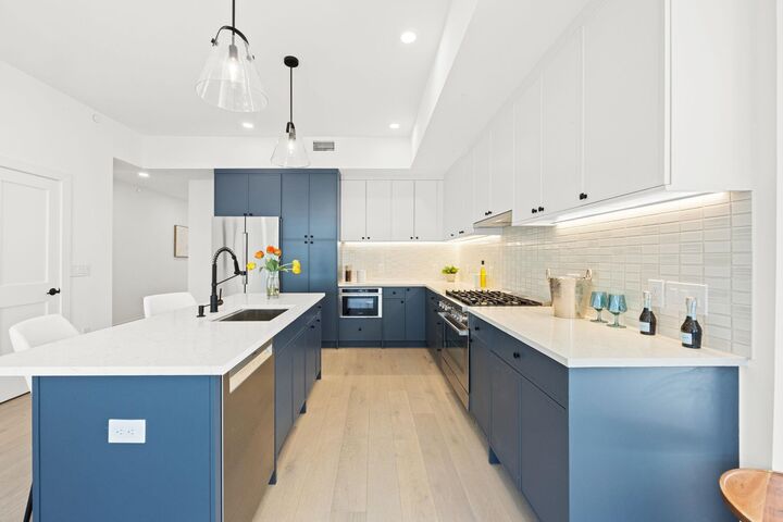 Property Photo: 425 3rd St 402 NJ 07302