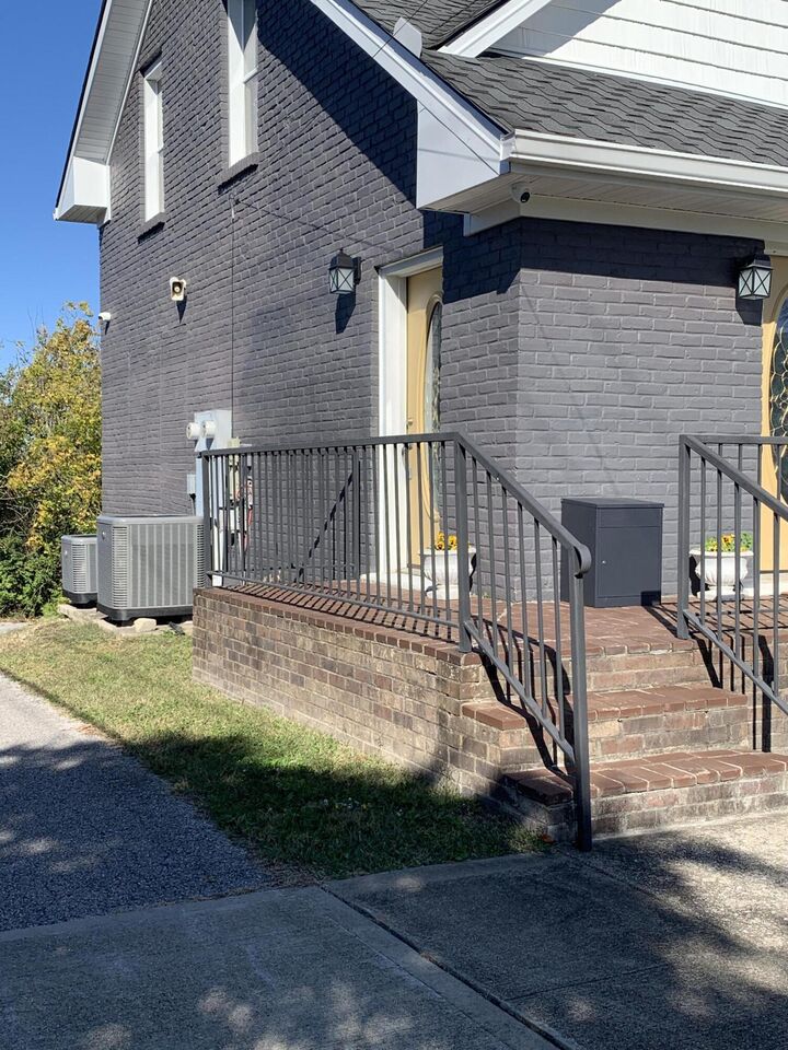 Property Photo:  1232 Lancaster Avenue Suite C  KY 40475 