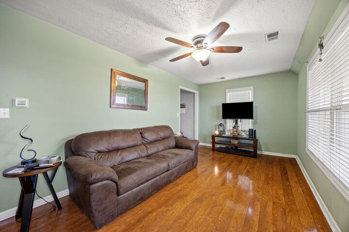 Property Photo: 915 Mule Shed Lane KY 40475