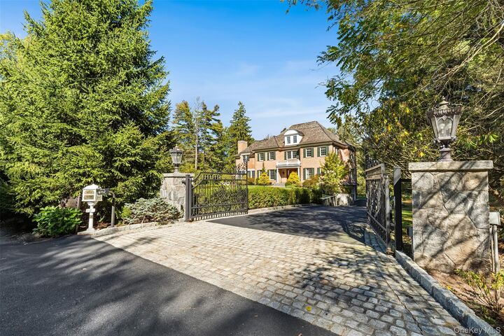 Property Photo: 2 Heathcote Drive NY 10549