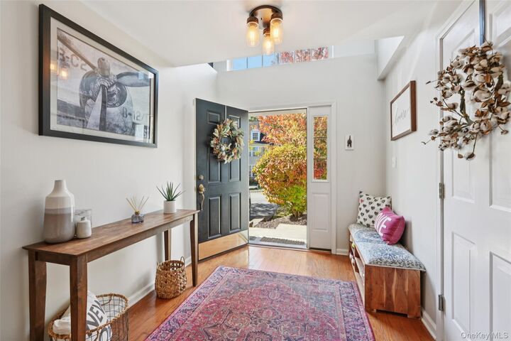 Property Photo: 87 Barr Lane 87 NY 10950