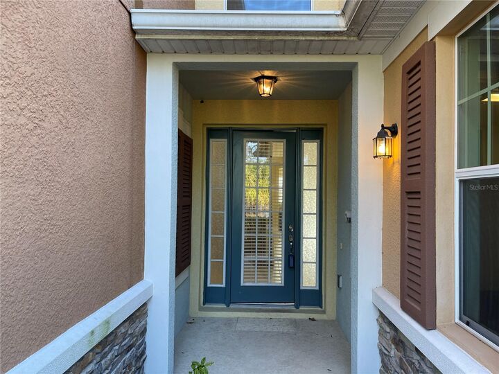 Property Photo: 2121 Victoria Glen Drive FL 32773