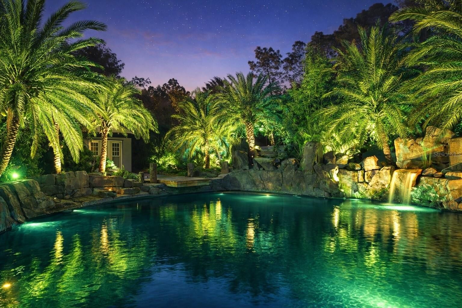 Property Photo:  9027 Mavis Road  FL 34613 