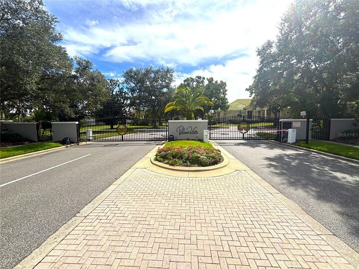 Property Photo: 2457 Baesel View Drive FL 32835