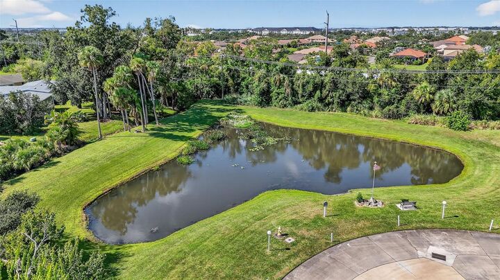Property Photo: 165 Nightingale Circle FL 34222