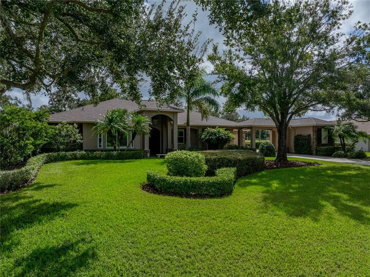 Property Photo: 2977 Wilderness Boulevard E FL 34219
