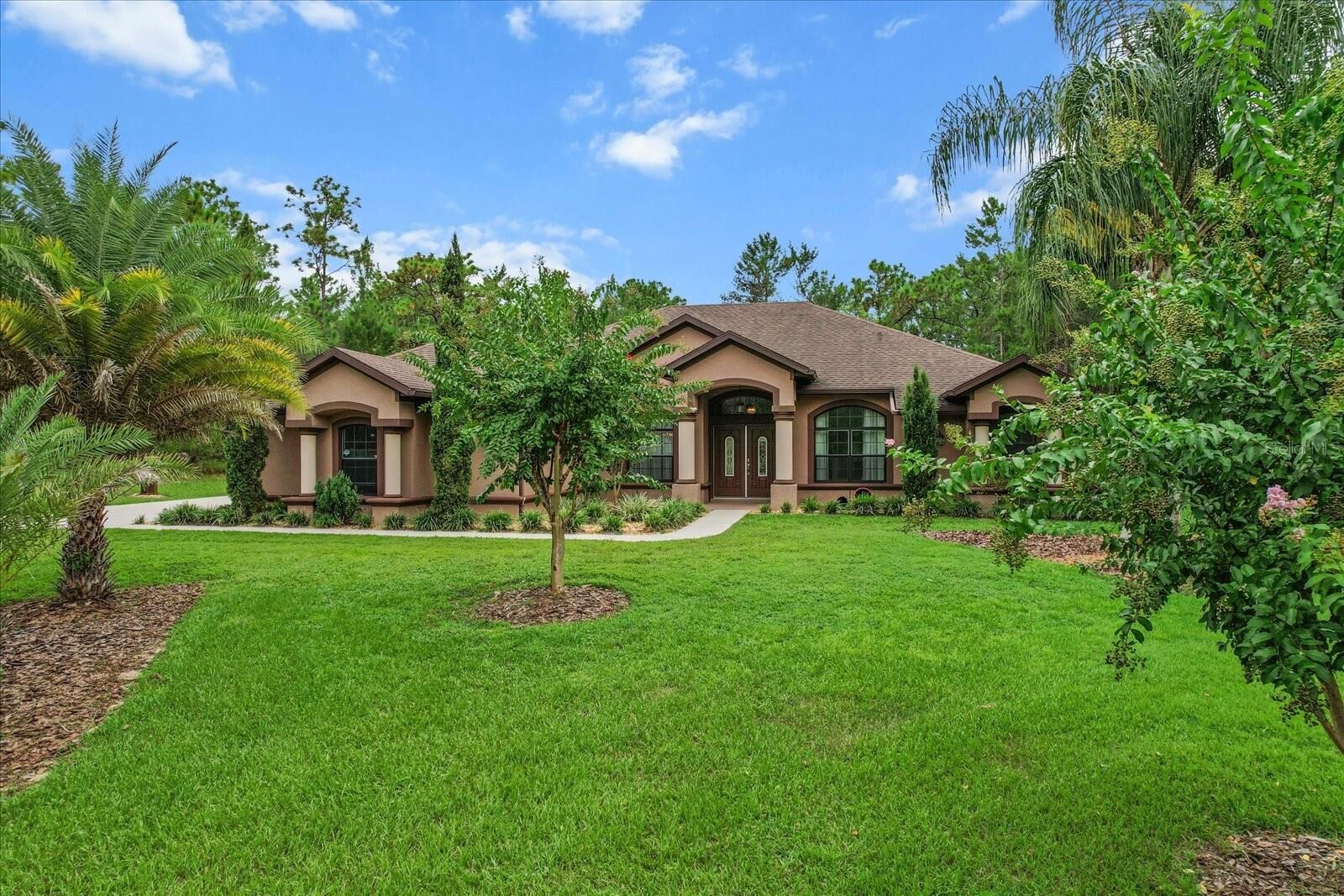 Property Photo: 4214 W Malaluka Circle FL 34433