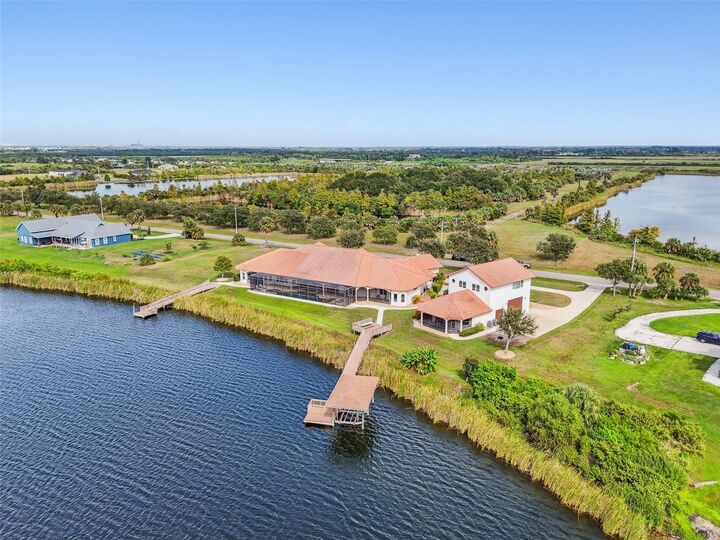Property Photo: 3215 Gulf City Road FL 33570