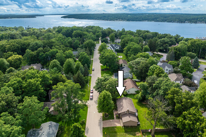 Property Photo: 501 Sue Ann Dr WI 53147