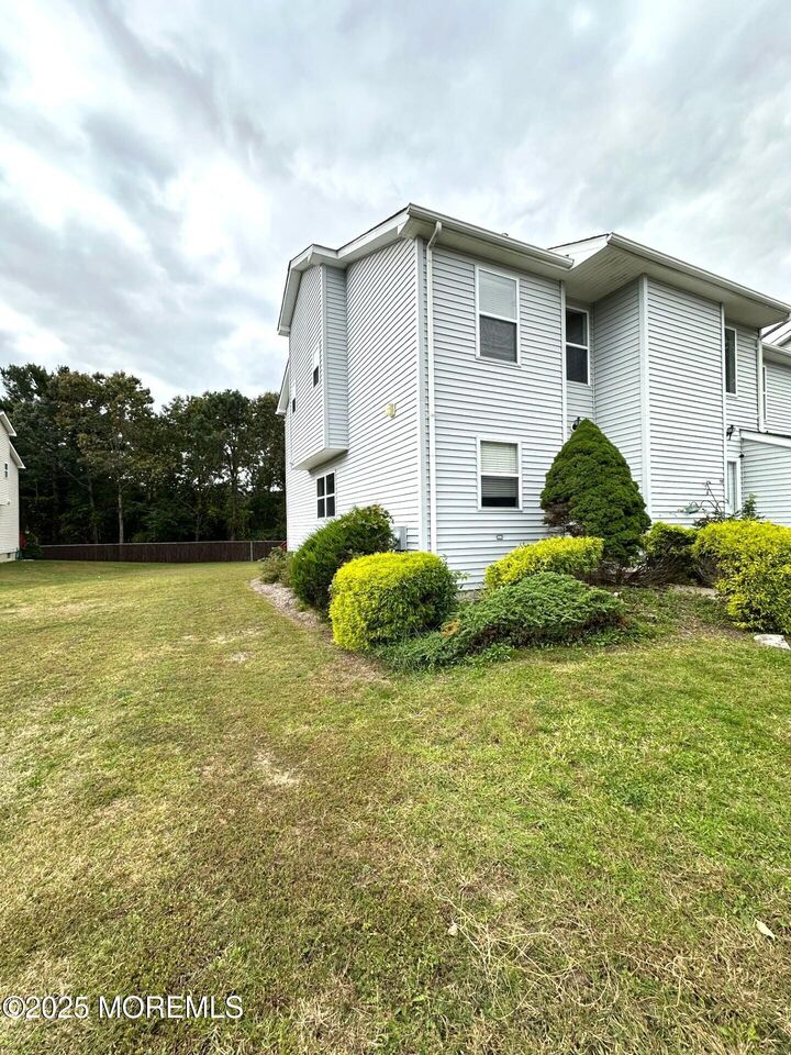 Property Photo:  72 Vincent Court  NJ 08087