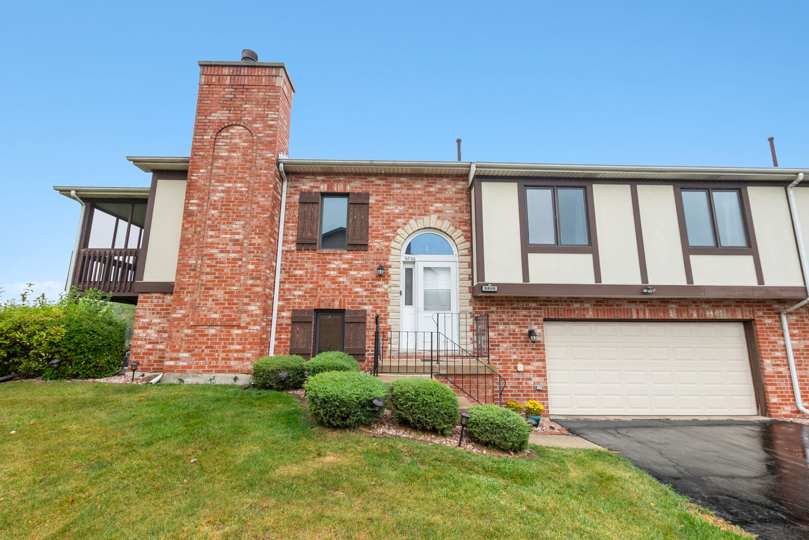 Property Photo: 9866 Treetop Drive 0 IL 60462