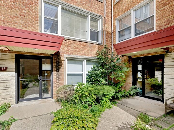 Property Photo: 8033 Kenton Avenue 2E IL 60076