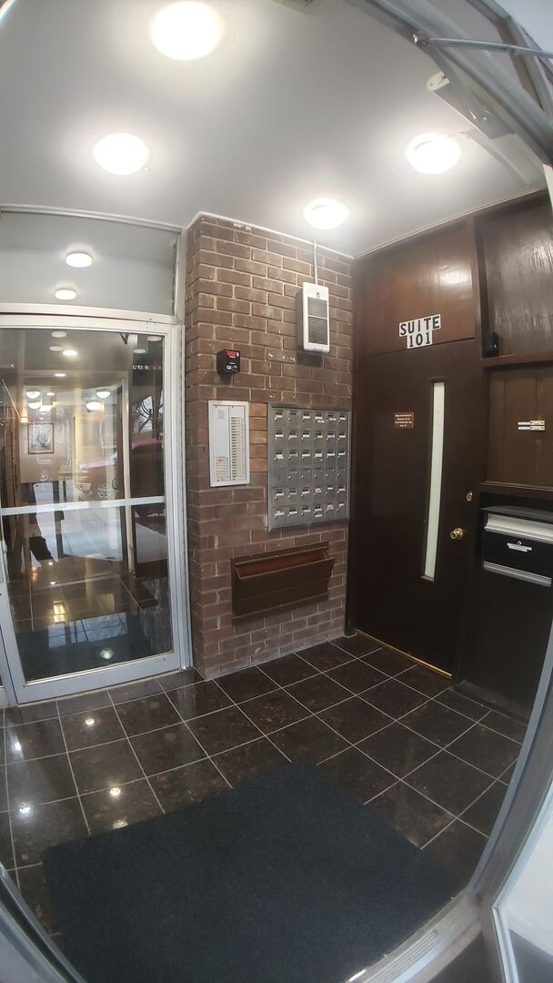 Property Photo: 336 Lathrop Avenue 404 IL 60130