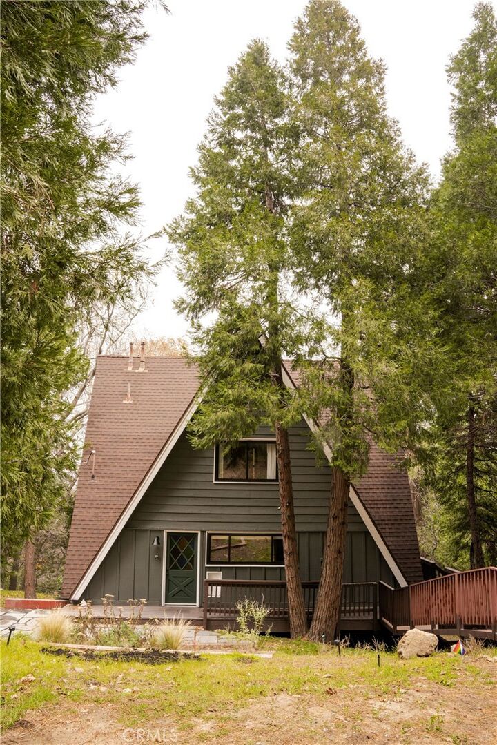 24571 Geneva  Crestline CA 92325 photo