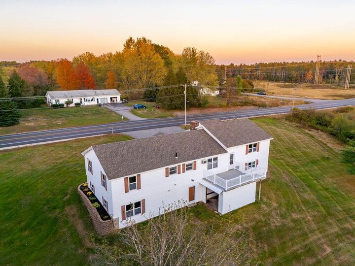 Property Photo:  224 New County Road  ME 04072 