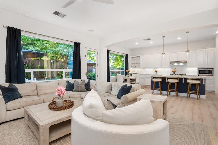 Property Photo: 4202 Rimini Way CA 95762