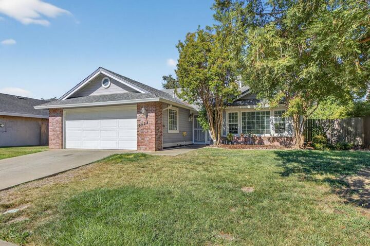 Property Photo: 6524 Paseo Del Sol Way CA 95758