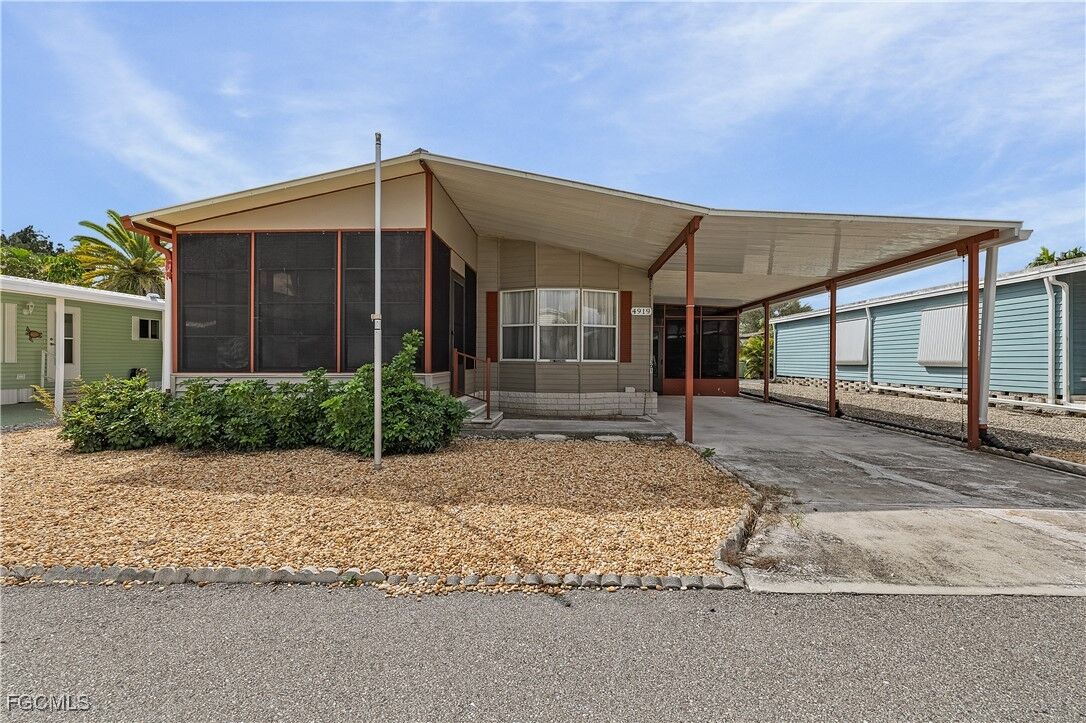 Property Photo:  4919 Mullette Lane  FL 33956