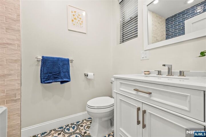 Property Photo: 21 Concord Street 2 NJ 07306