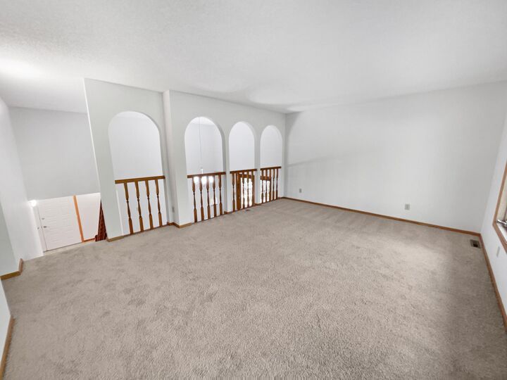 Property Photo:  1531 Briarknoll Circle  MN 55112 