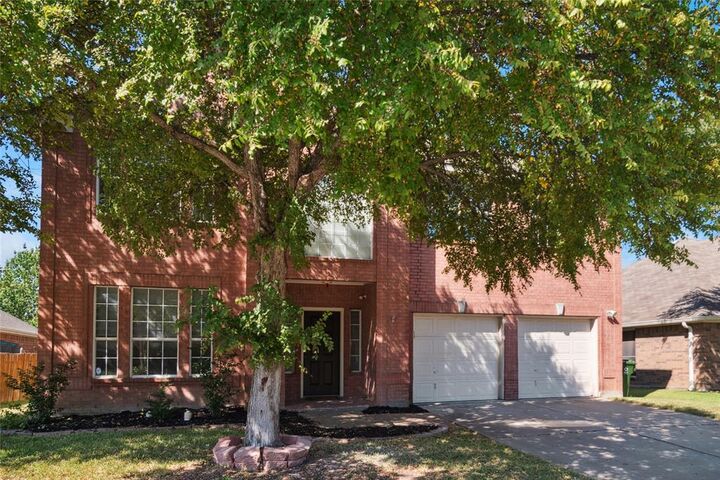 Property Photo:  6621 Autumn Trail  TX 75056 