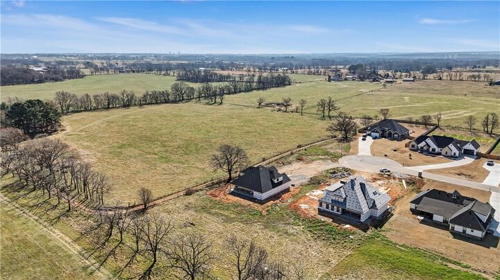 Property Photo:  310 Jenna Lane  AR 72736 