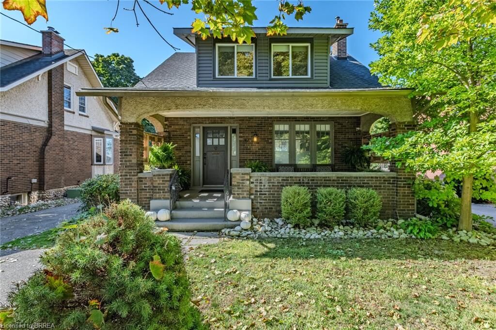 Property Photo: 30 Banfield Street ON N3L 2Y6