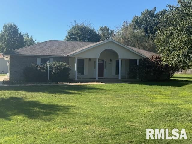 Property Photo:  601 N 33rd Street  IL 62948