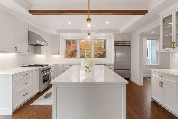 Property Photo: 48 Graystone Lane MA 01760