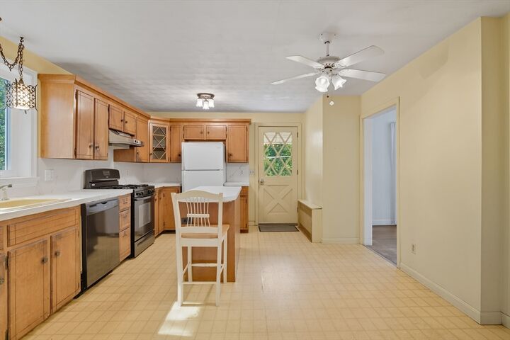 Property Photo: 4345 High St MA 01069