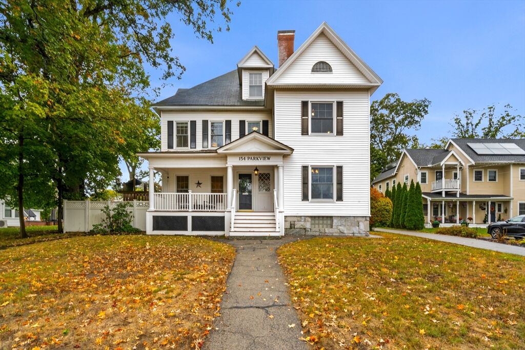 Property Photo:  154 Parkview Ave  MA 01852 