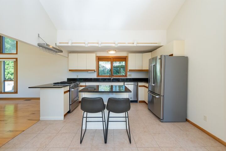 Property Photo:  31 Edgehill Rd  MA 01830 