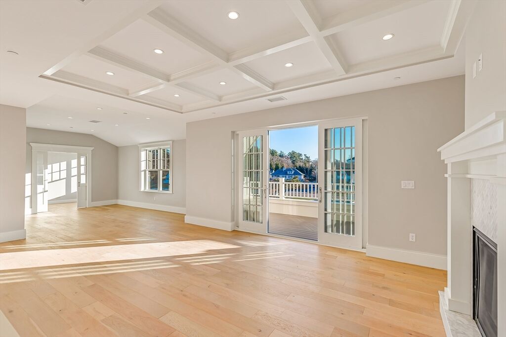 Property Photo: 124 Elm Street 308 MA 02025