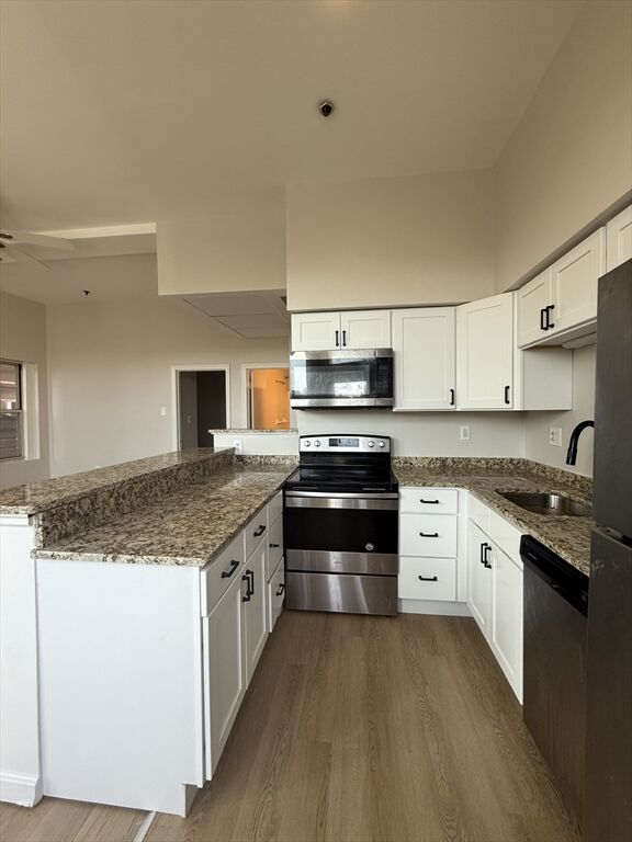 Property Photo: 94 River St 3 MA 01830