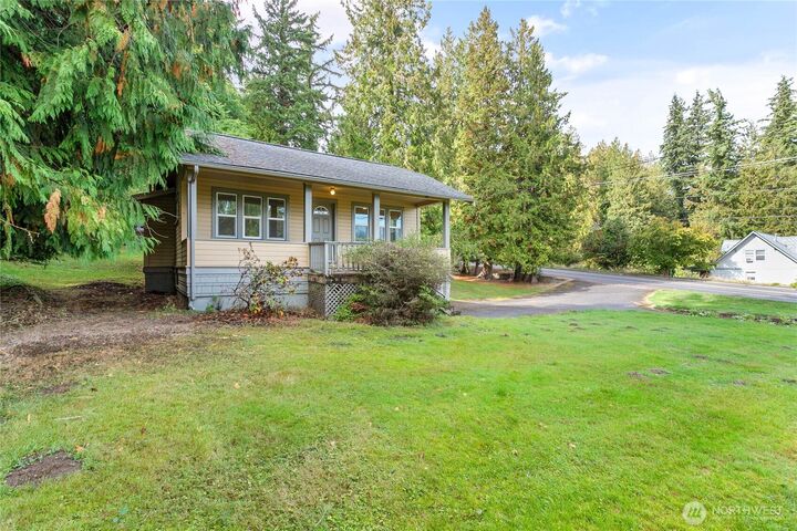 4640  Cable Street  Bellingham WA 98229 photo