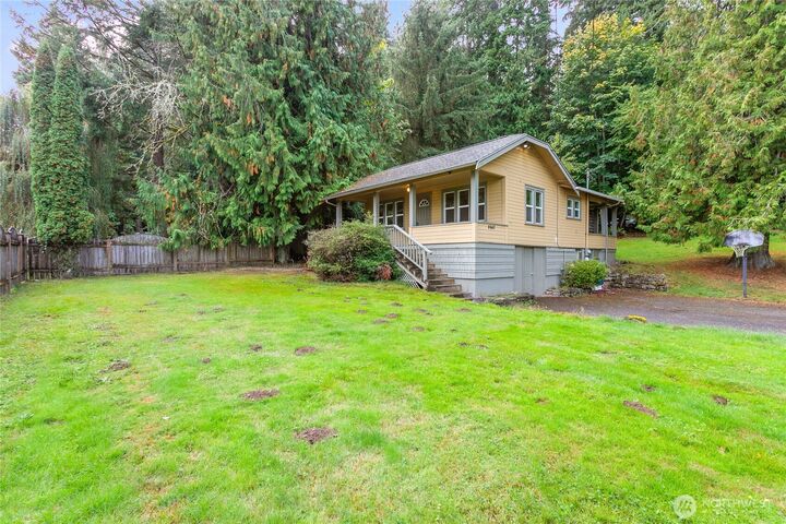 4640  Cable Street  Bellingham WA 98229 photo