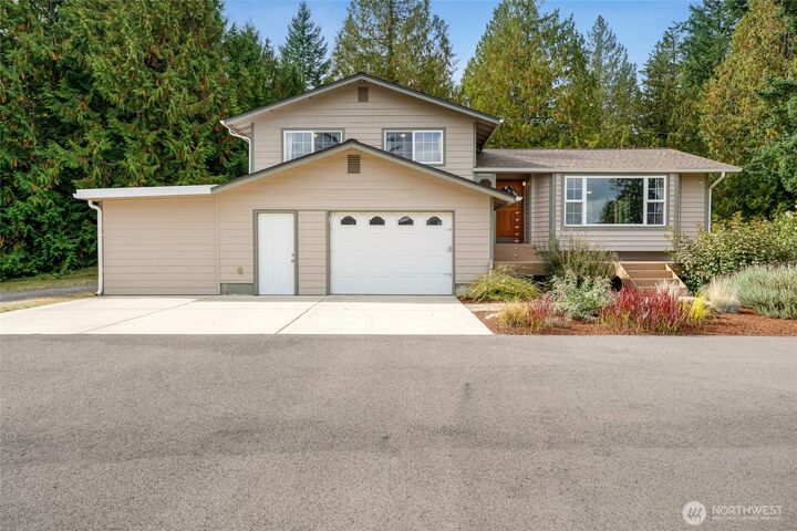Property Photo:  16004 W Lake Goodwin Road  WA 98292