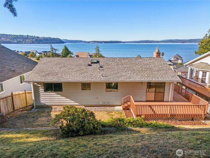 Property Photo: 850 Dugualla Road WA 98277