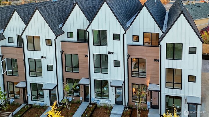 Property Photo: 9748 B Holman Road NW WA 98117