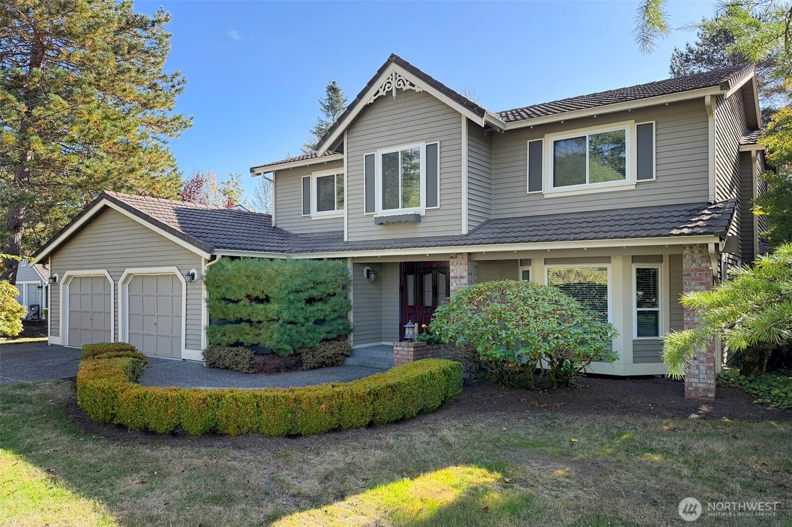 Property Photo: 24209 SE 45th Street WA 98029
