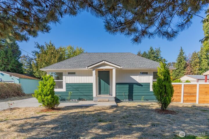 2928  38th Avenue NE  Tacoma WA 98422 photo