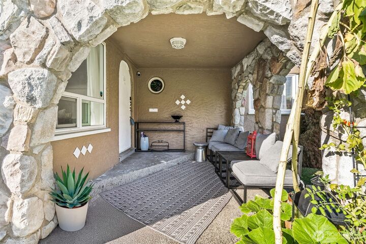 Property Photo:  101 S 58th Street  WA 98408 