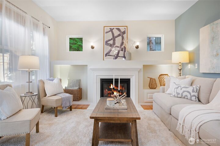 Property Photo:  10790  221st Lane NE 28  WA 98053 