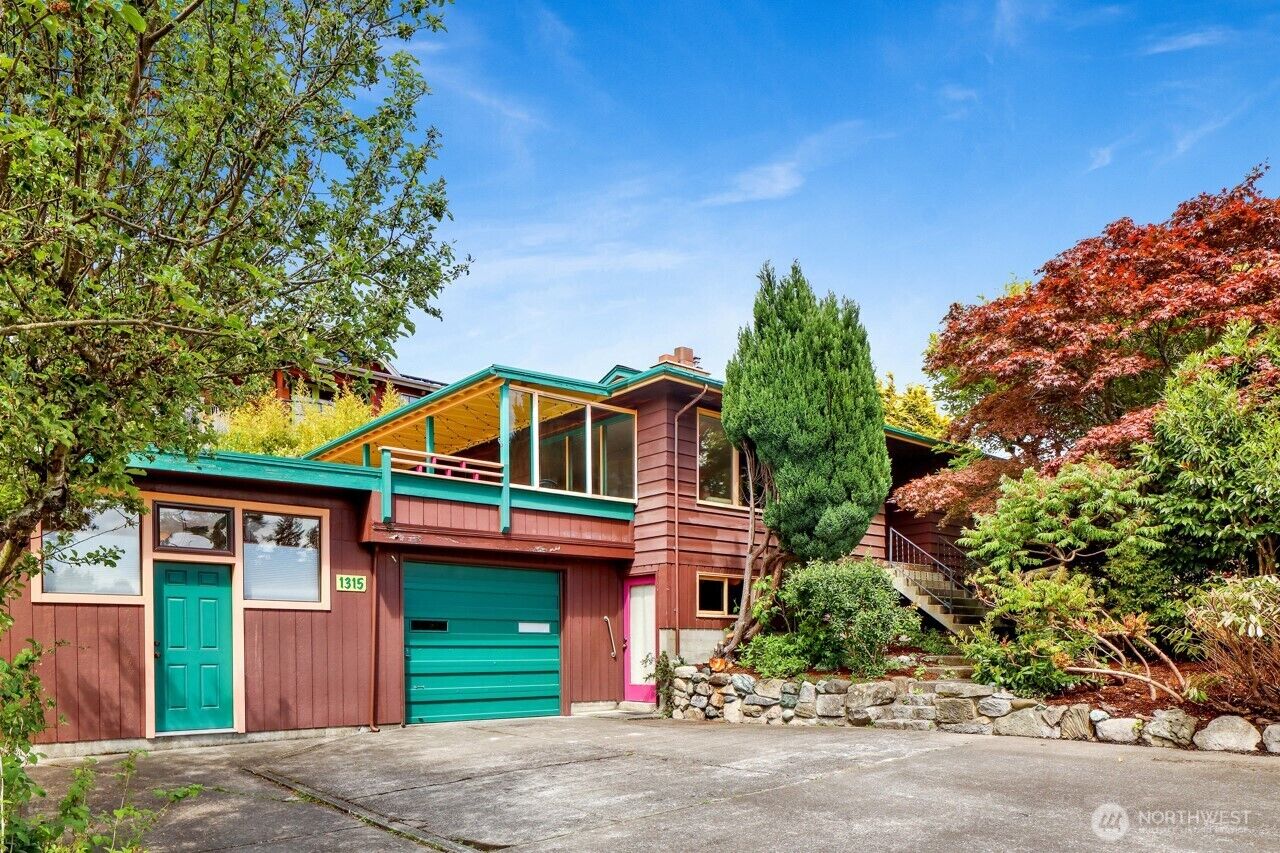 Property Photo:  1315  Mill Avenue  WA 98225 