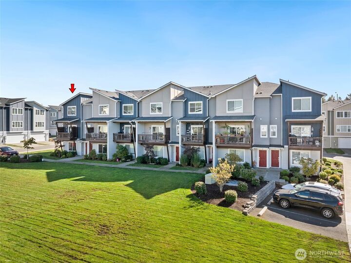 Property Photo:  17425  118th Avenue Ct E G  WA 98374 