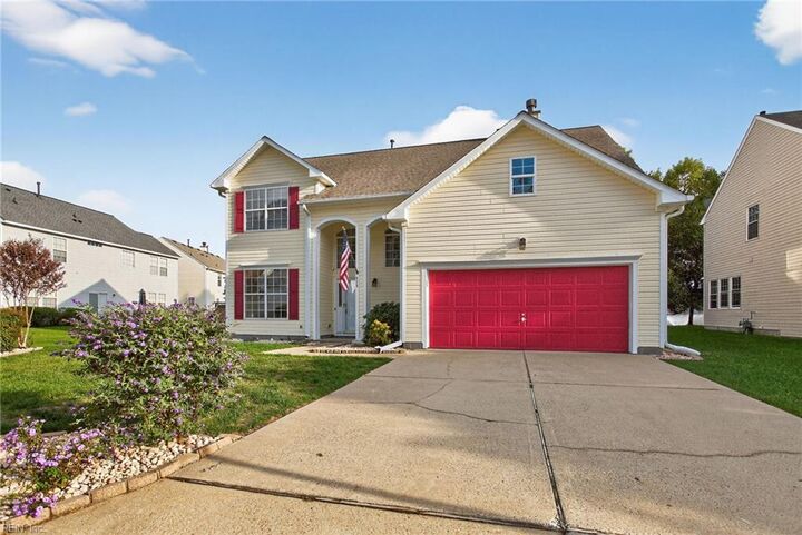 Property Photo: 979 Holbrook Dr VA 23602