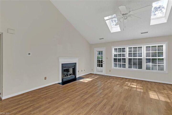 Property Photo:  6 E Dressage Ct  VA 23666