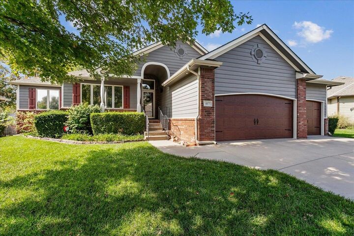 Property Photo: 417 N Jaax St KS 67235