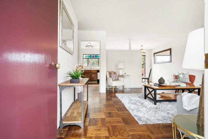 Property Photo:  2641 Ridgeway Avenue  CA 94066 