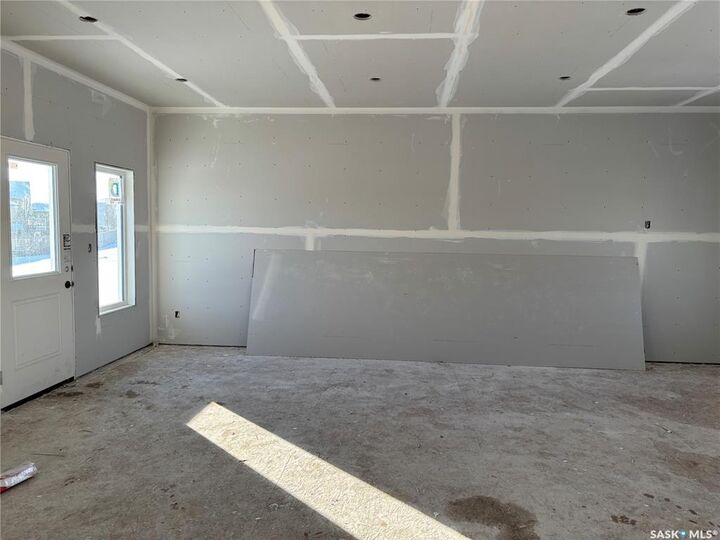 Photo de la propriété:  442 Kinloch Crescent  SK S7M 5K1 